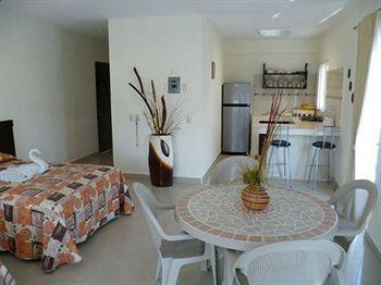 אפרטהוטל רינקון דה גוויאביטוס Bungalows Rayo Del Sol מראה חיצוני תמונה
